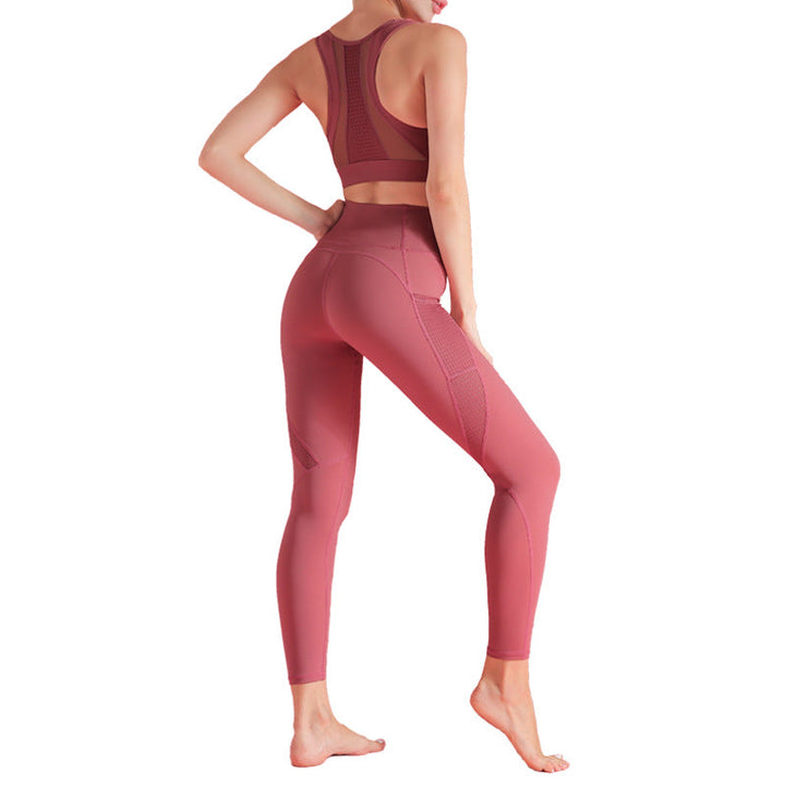 Women's Mesh Panel Sports Bra - Breathable Fitness & Yoga Bra