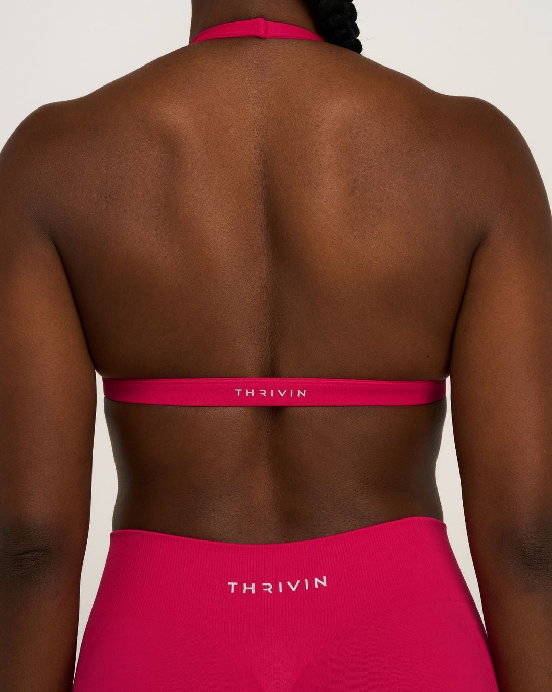 Elevate™ Sculpting Seamless V-Neck Halter Bra | Strawberry