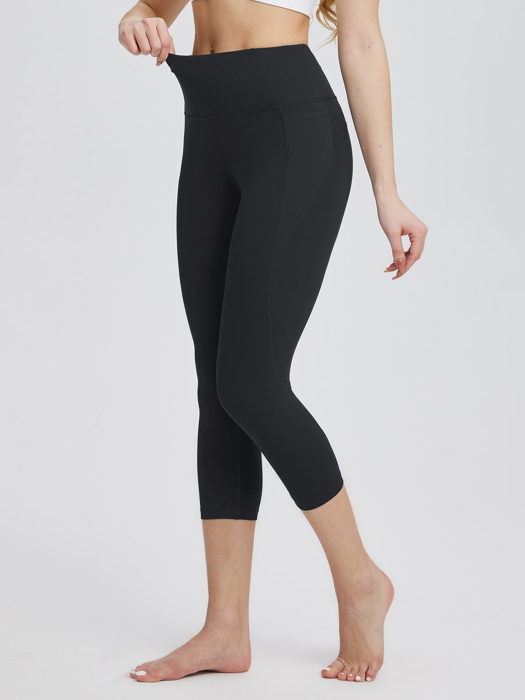 Women's Plus Size High-Waisted Capris