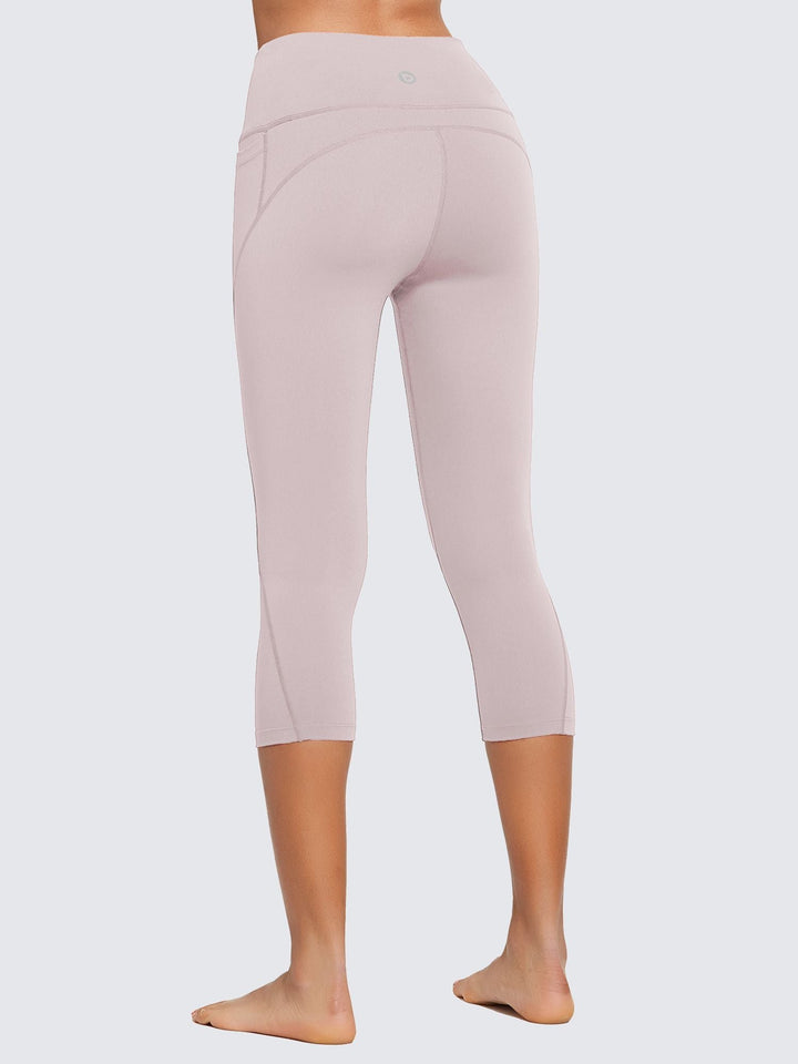 Women's Plus Size High-Waisted Capris