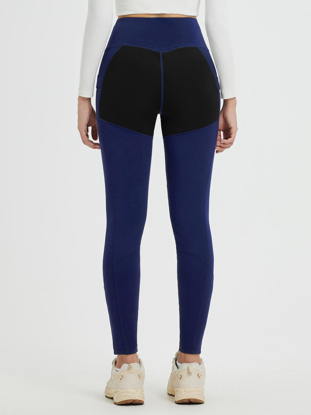 Outdoor Multi-Pocket Slim-Fit Knit Fleece Pants