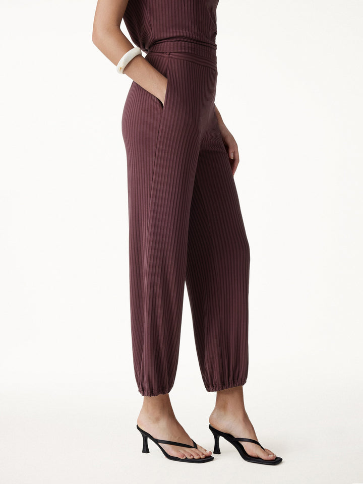 Wrinkle-Free Ultra-soft Mid-Rise Cropped Lounge Pants with Pockets