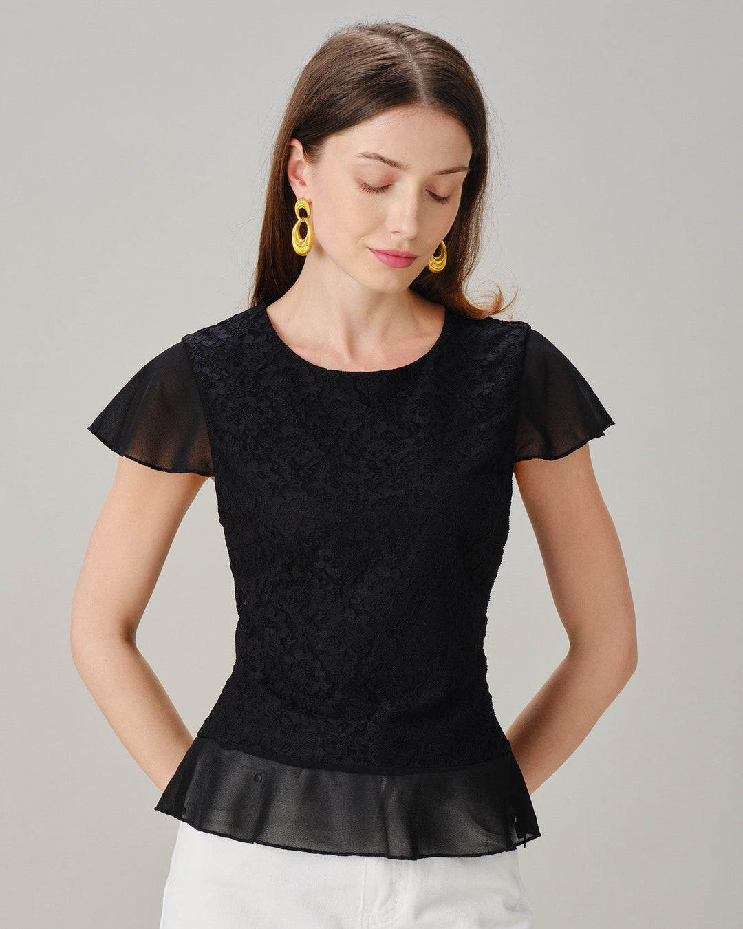 Black Round Neck Lace Splicing Tee